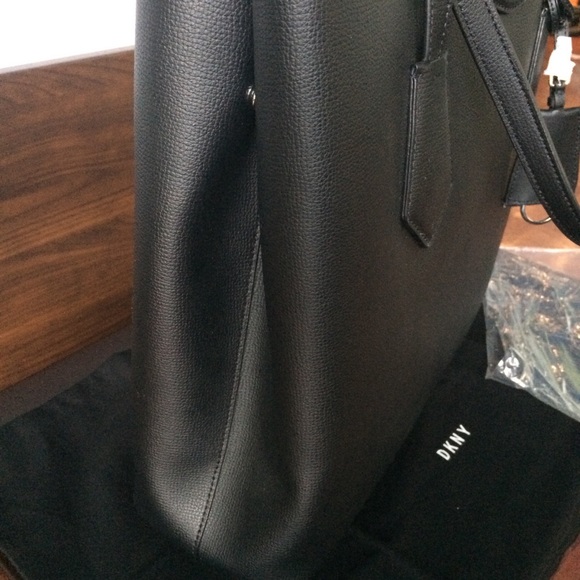 NEW DKNY Real Leather Tote Bag - Picture 2 of 8